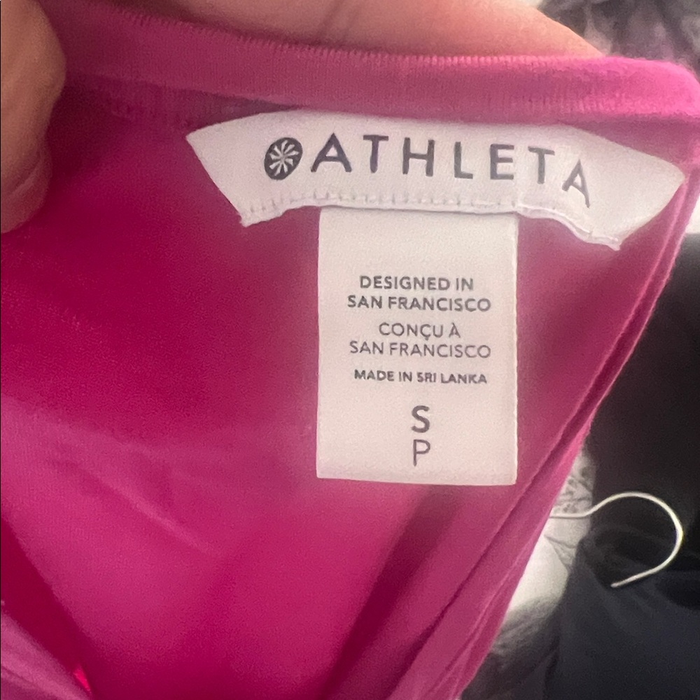 Athleta Fuchsia Tank Top - Picture 3 of 3